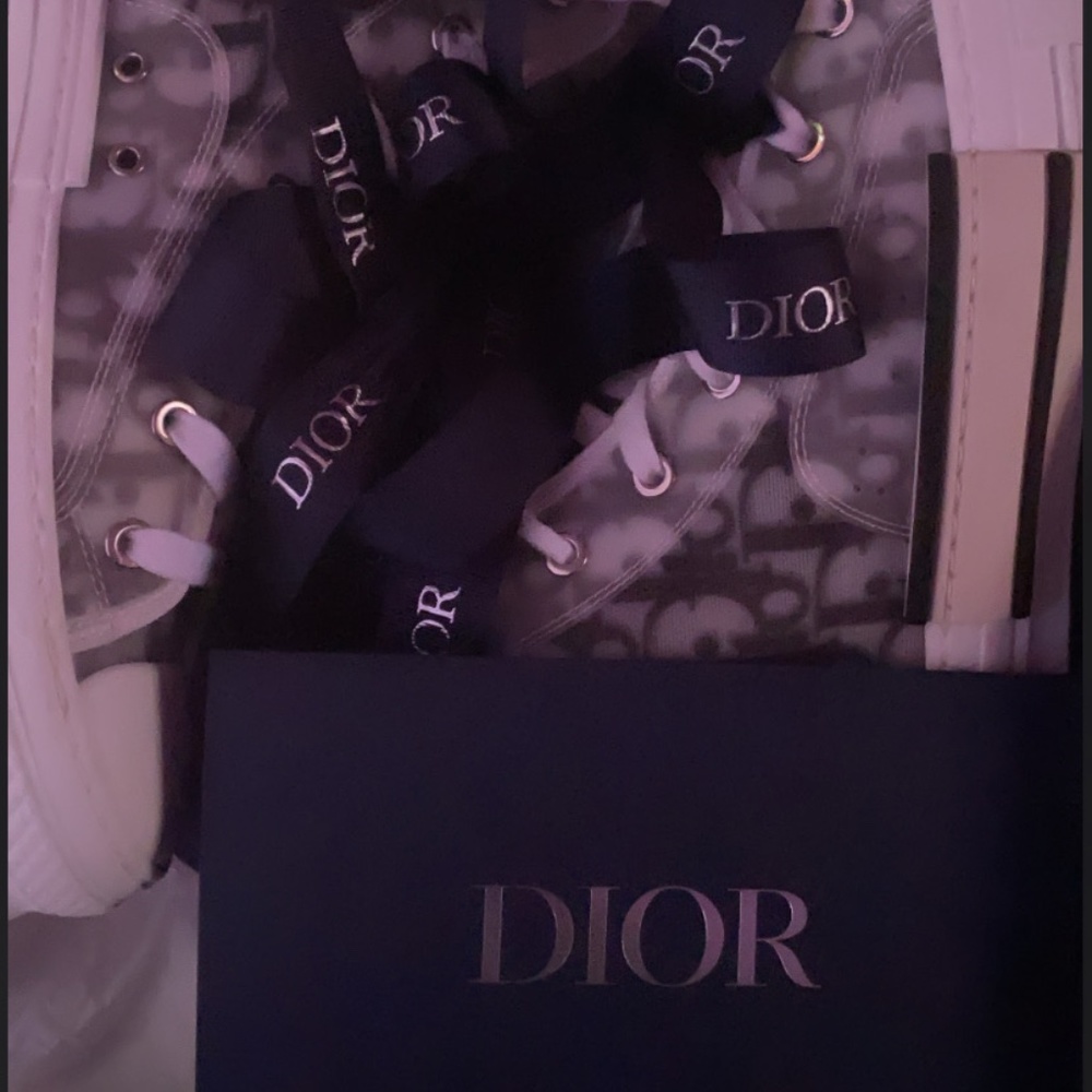 Dior sneakers